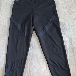 Aerie leggings with mesh cut outs